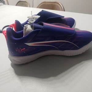 PUMA Kids' Ultra 5 Play V Turf Soccer Cleats